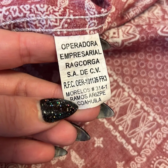 REINING Rodeo Show Western Equestrian Wear Bandana Print Snap Button Blouse - Picture 11 of 12